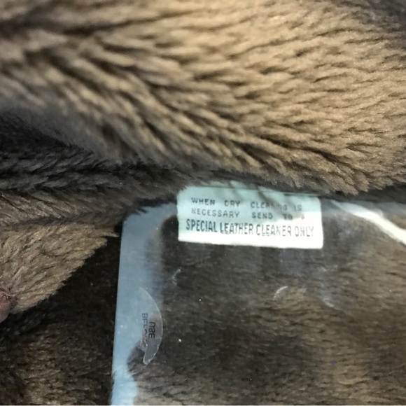 Berman’s vintage brown leather jacket - Picture 15 of 16